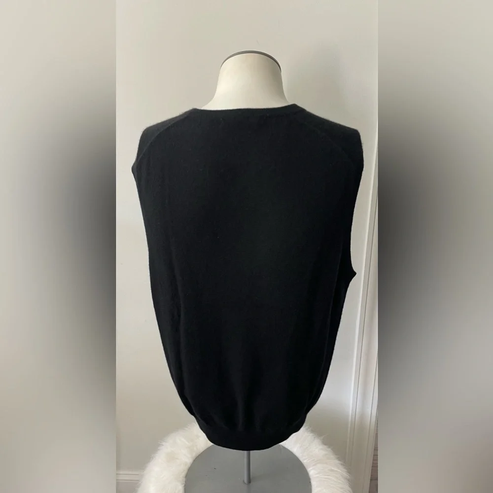 PETER MILLAR BLACK 100% CASHMERE VEST SIZE MEDIUM